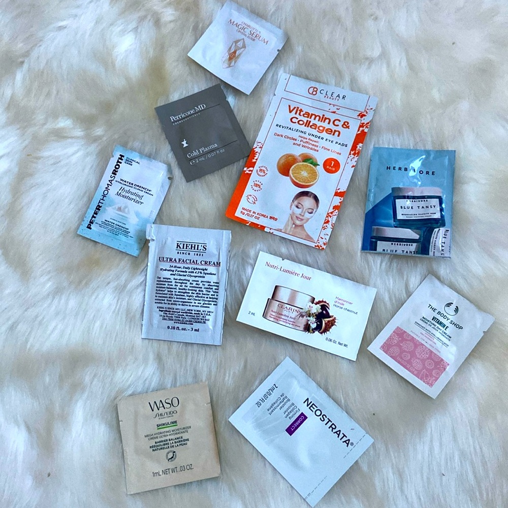 🆕 Bundle of 19 skin care samples for $20